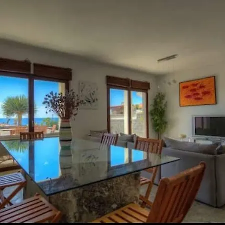 3-bedroom Summer * Порту-Санту